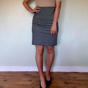 Gray Patterned Pencil Skirt